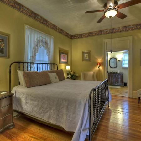 Blue Ridge Inn Bed And Breakfast Exterior foto